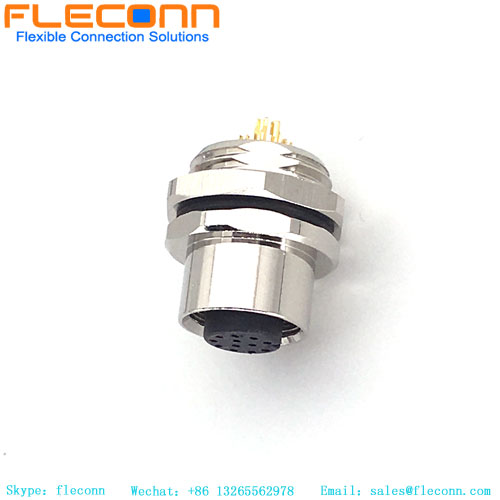 Connettore per montaggio a pannello con filettatura di fissaggio posteriore M12 a 8 poli