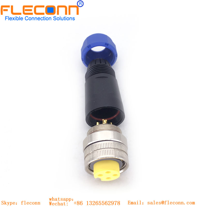 Connettore schermato metallico circolare M12 a 17 pin