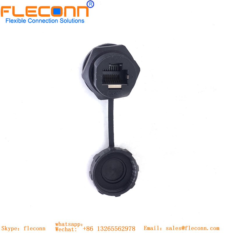 Connettore RJ45 impermeabile con pin di saldatura per montaggio su scheda